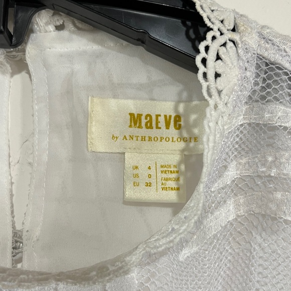 MAEVE by Anthropologie Lace Sleeveless Blouse Shirt Top Pineapple Design White - Picture 2 of 5